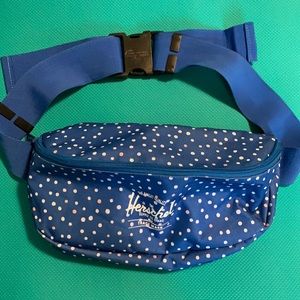 Euc hershel Fanny pack.